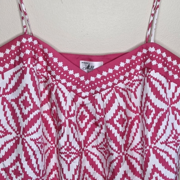 Milly | Pink & White Geometric Print Spaghetti Strap Silk Camisole Size 6 - Picture 2 of 5
